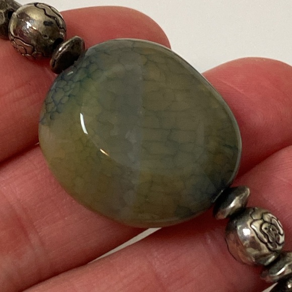 Ursula K Handcrafted Artisan Agate and Sliver Necklace - Picture 4 of 12